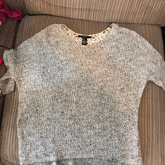 Top - Picture 1 of 1